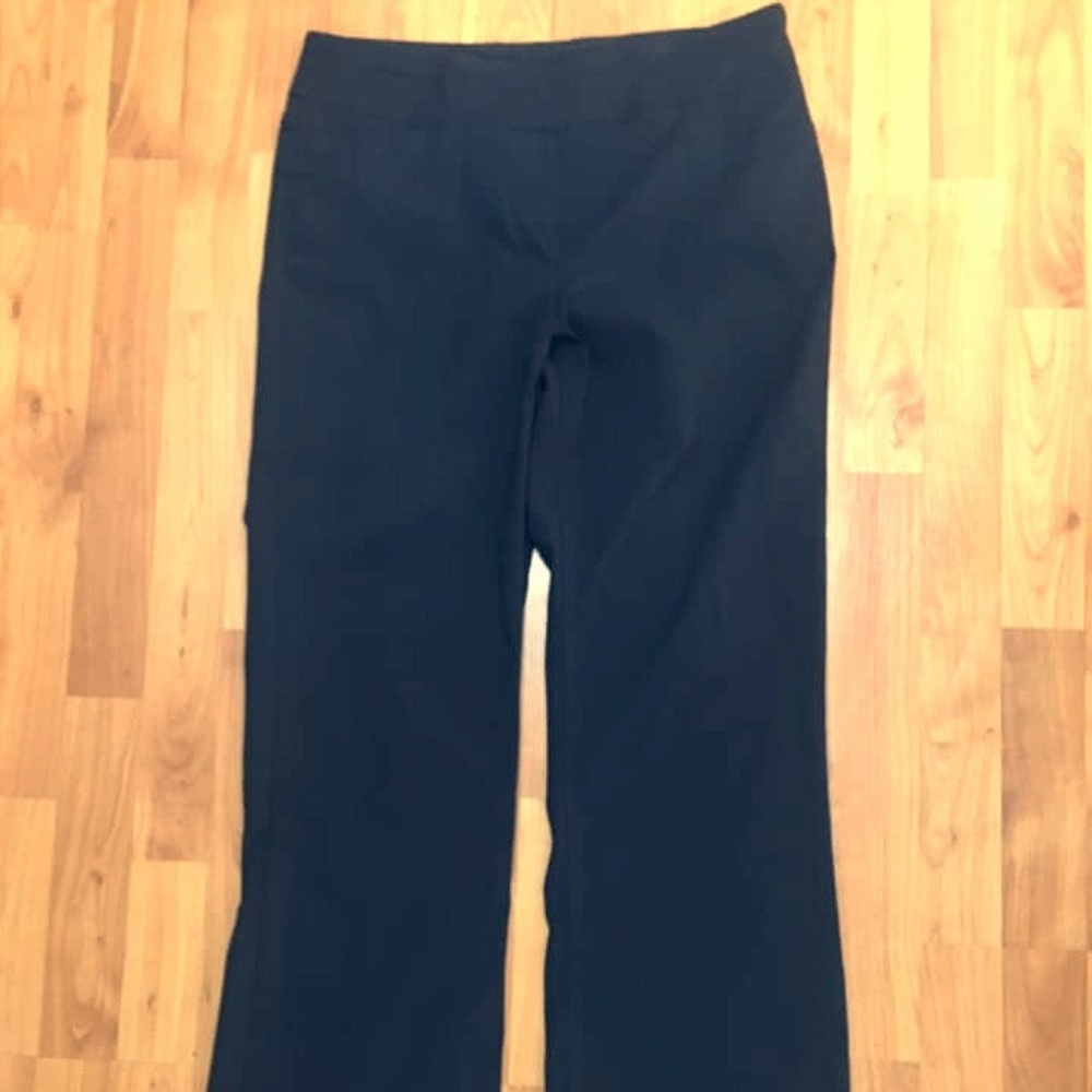 Westbound Park Avenue Navy Pants